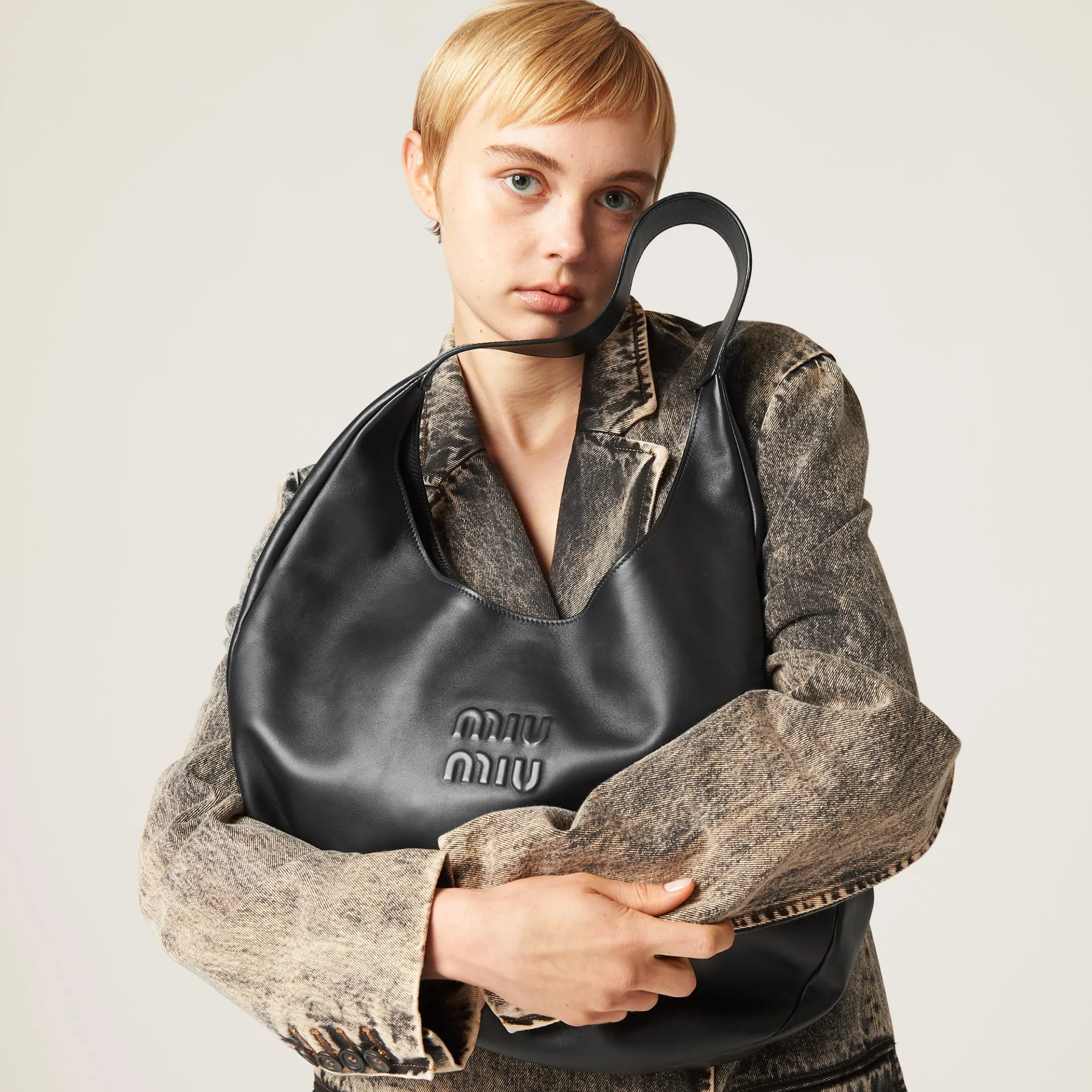 Black Leather Hobo Bag | Miu Miu