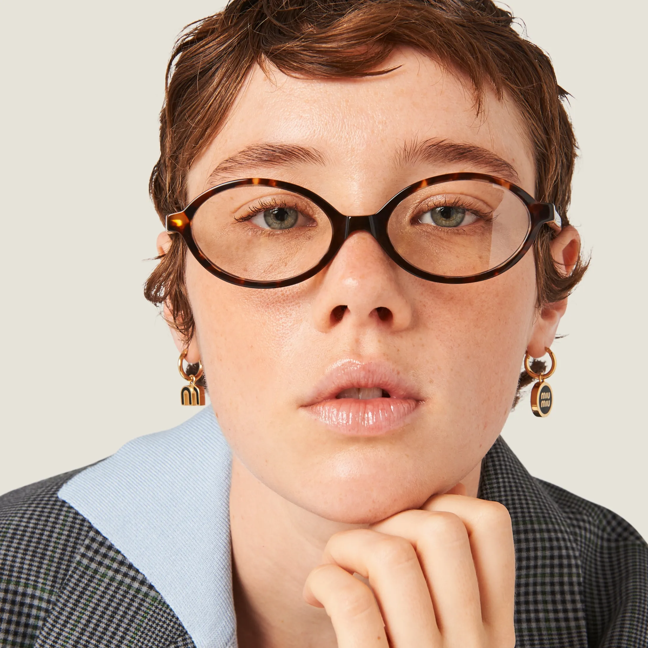 Black Set Of Enameled Metal Earrings | Miu Miu