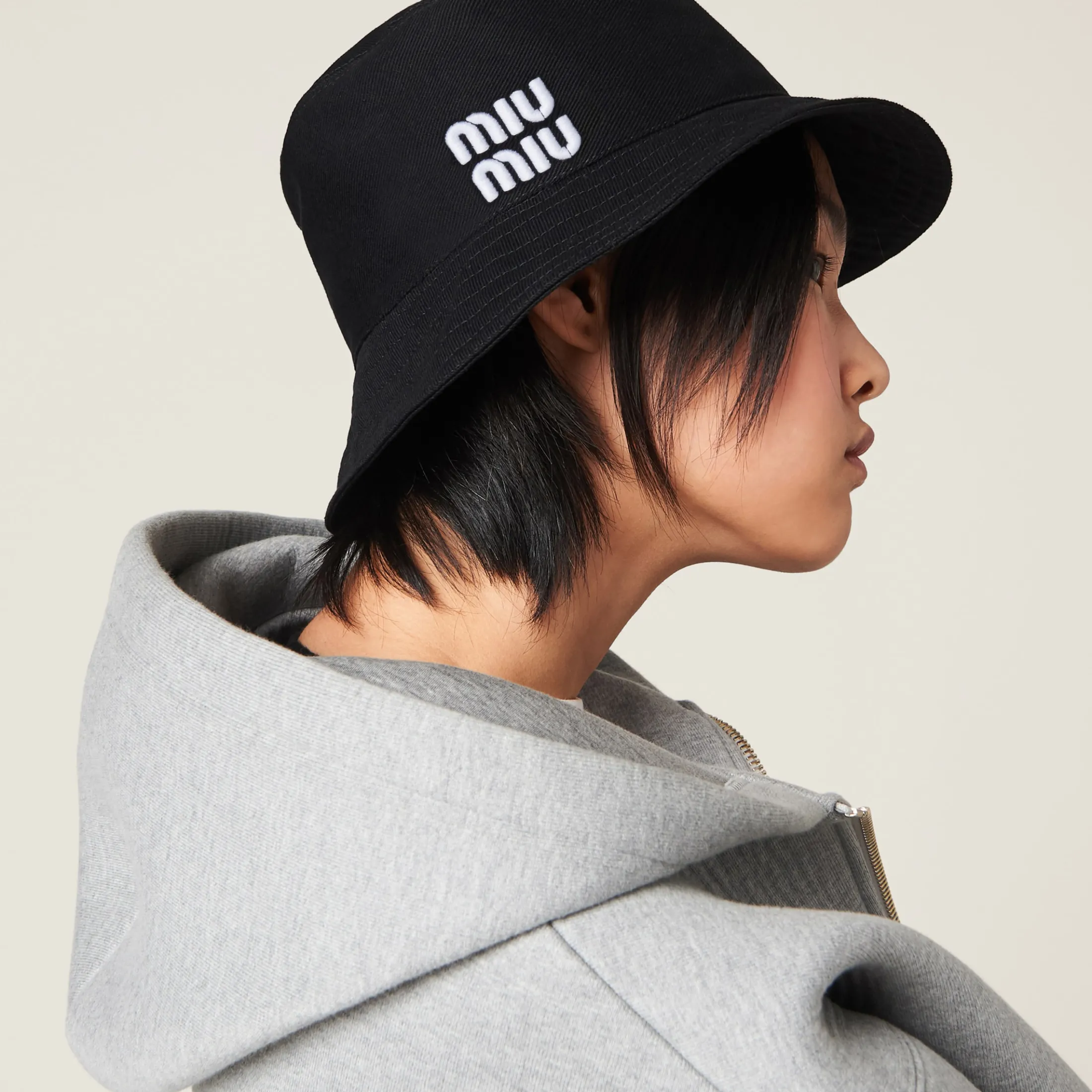 Black/white Drill Bucket Hat | Miu Miu