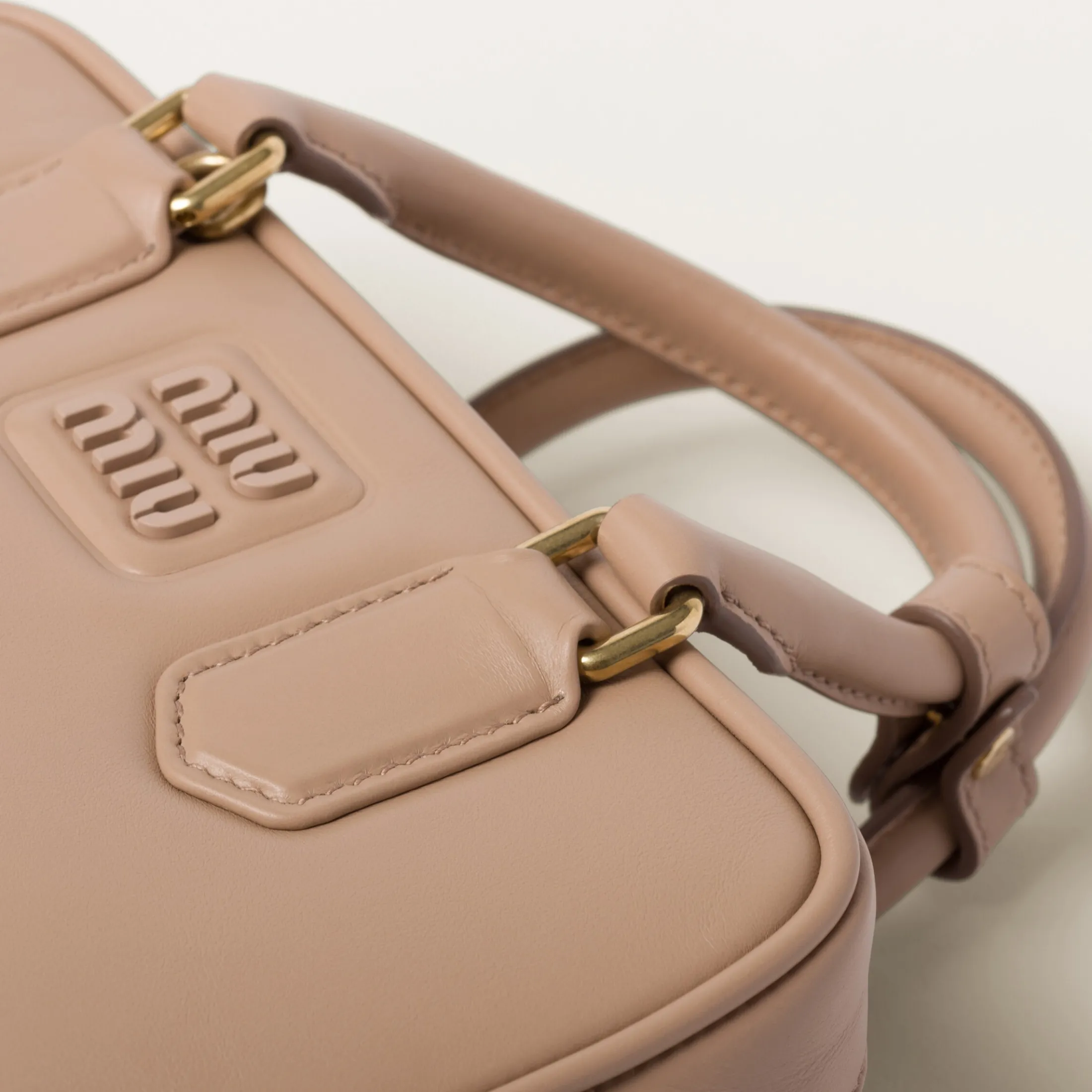 Cameo Arcadie Leather Bag | Miu Miu
