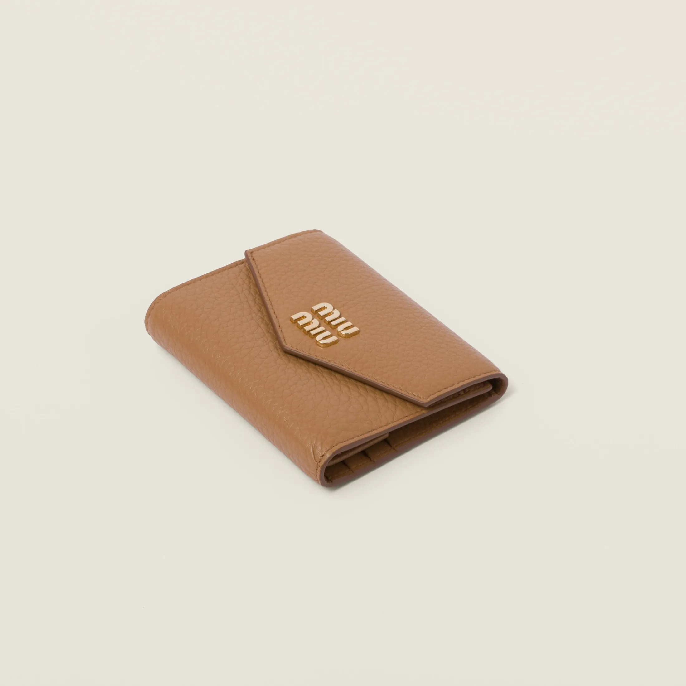 Caramel Small Leather Wallet | Miu Miu