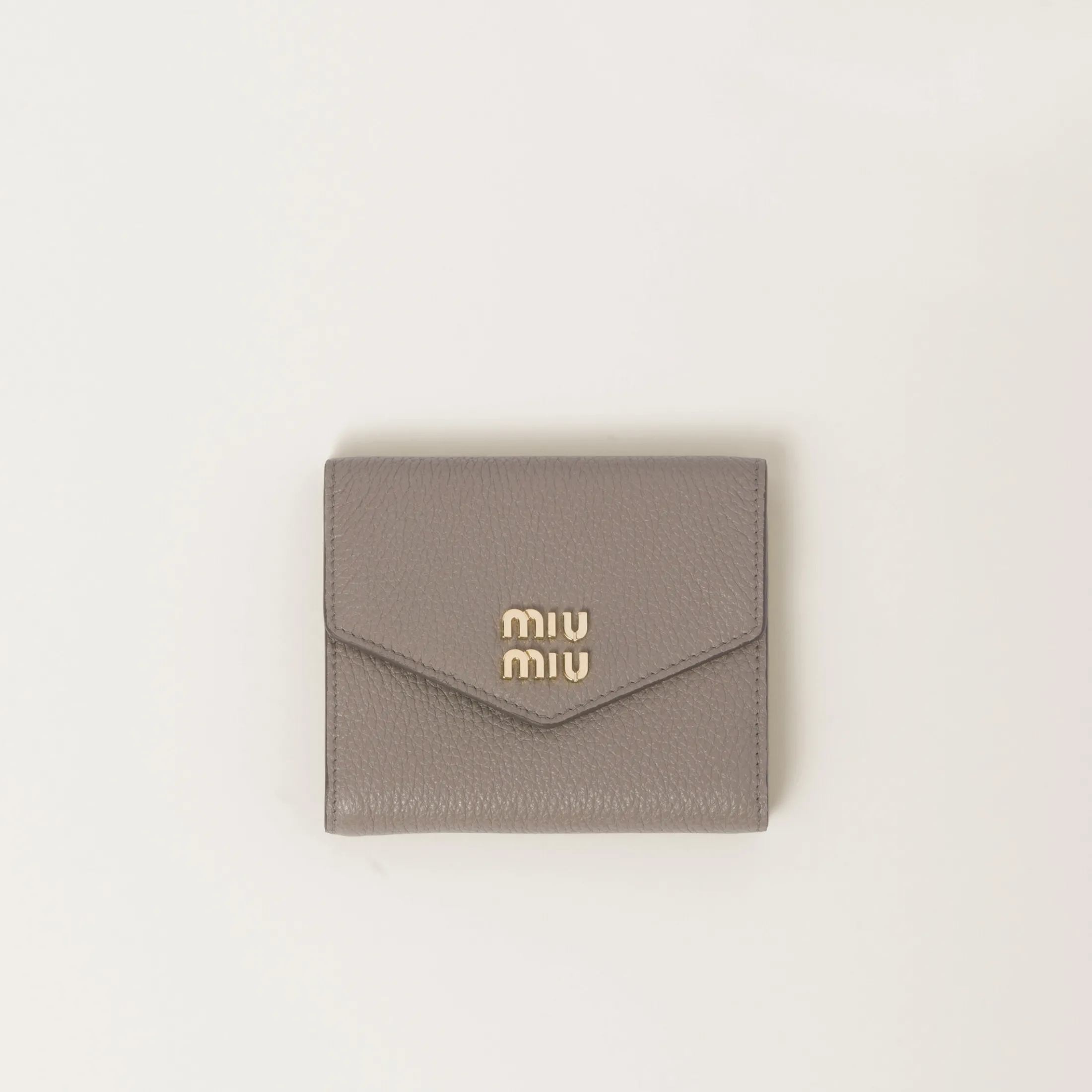 Clay Grey Small Leather Wallet | Miu Miu