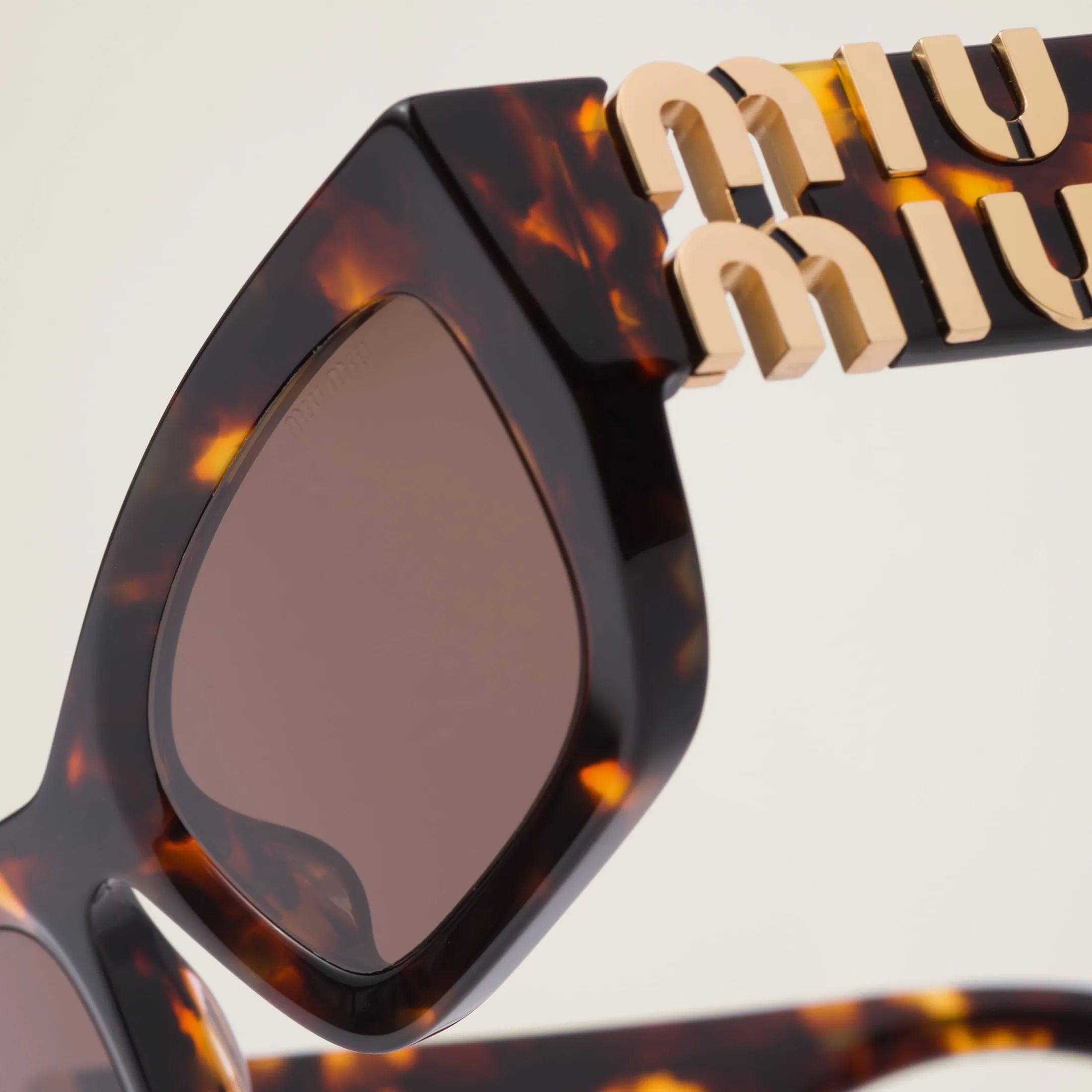 Coffee Lenses Miu Glimpse Sunglasses | Miu Miu