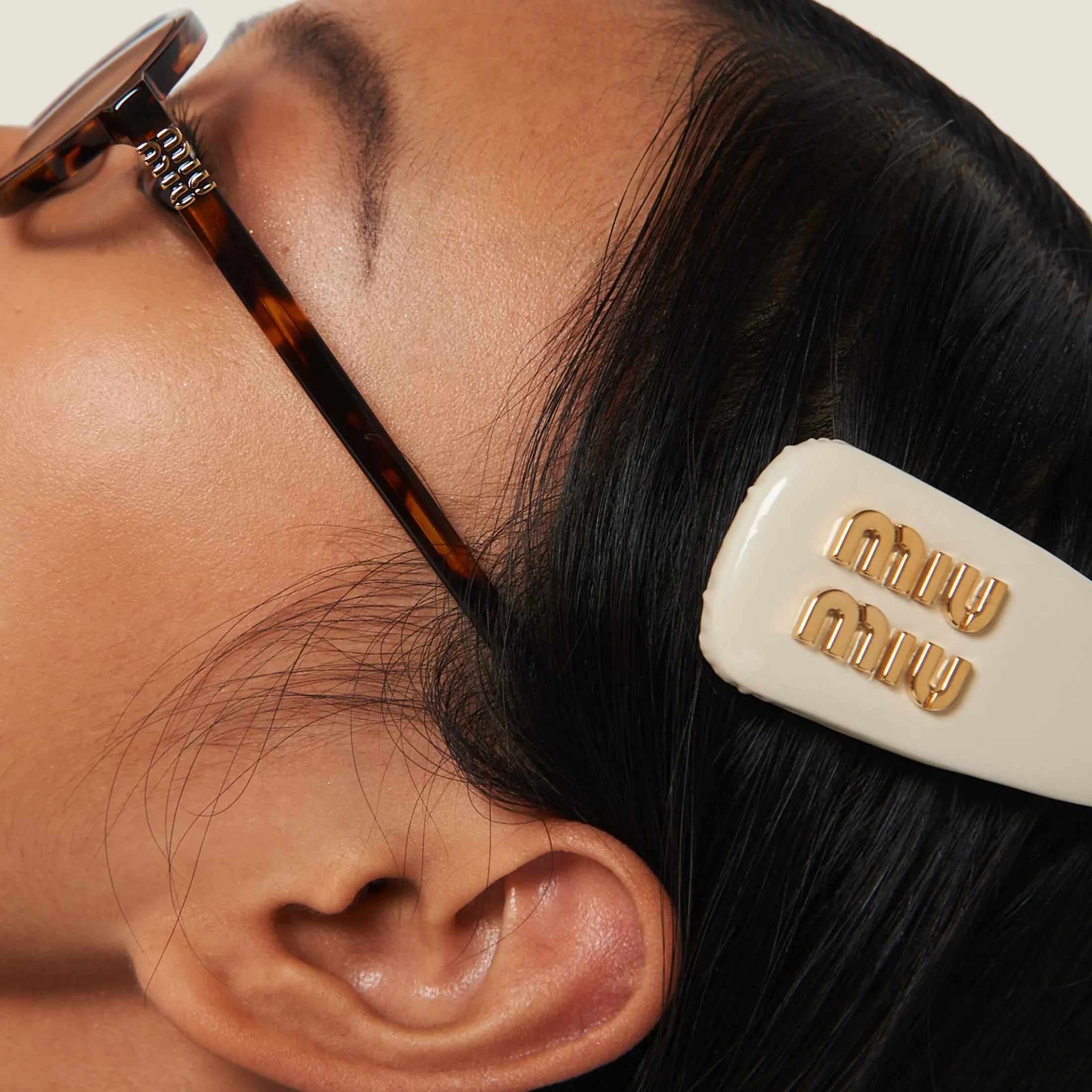 Ivory Patent Leather Hair Clip | Miu Miu