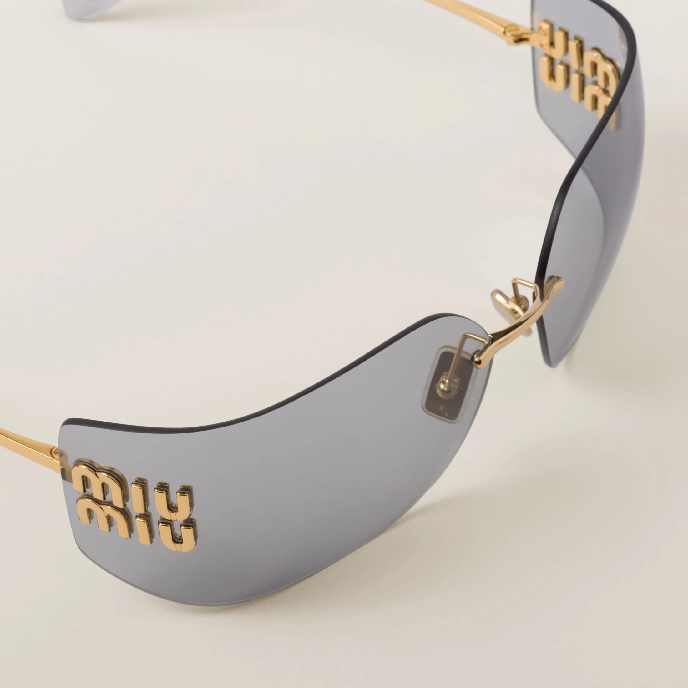 Light Gray Lenses Runway Sunglasses | Miu Miu