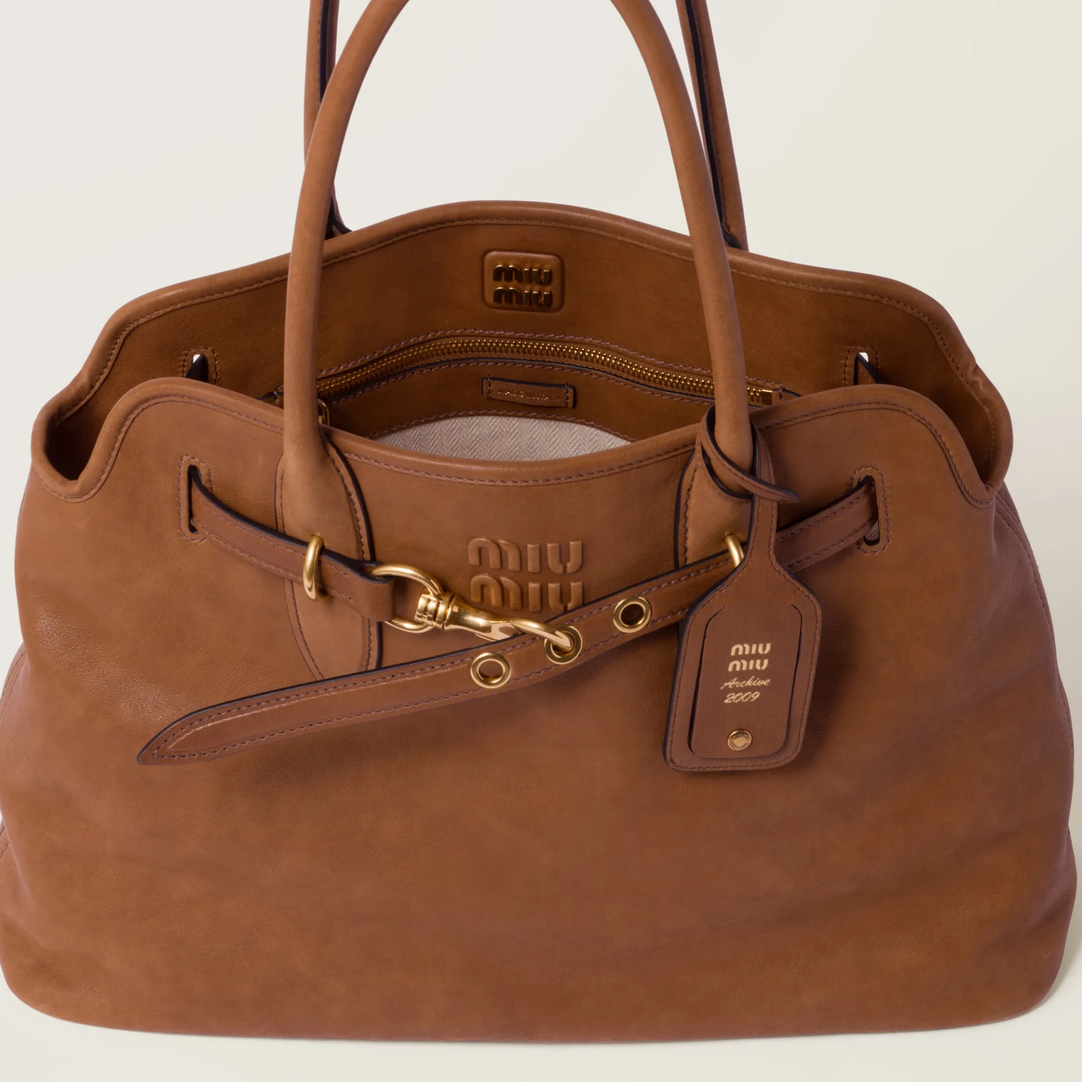 Oak Aventure Nappa Leather Bag | Miu Miu