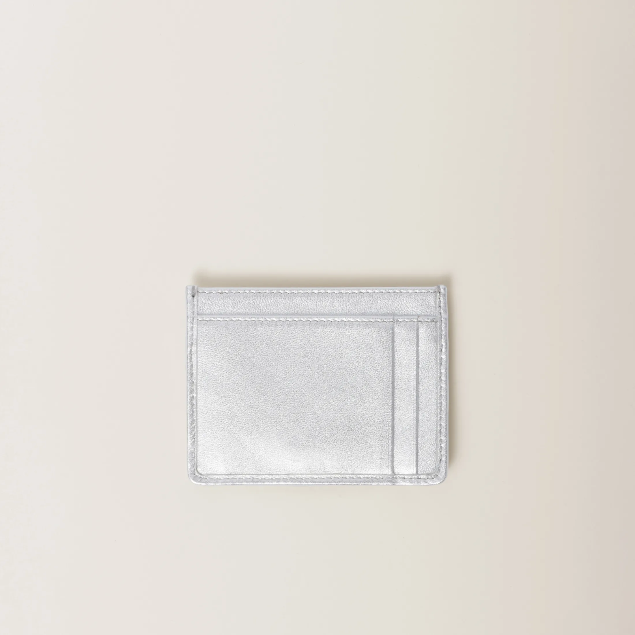 Silver Matelassé Nappa Leather Card Holder | Miu Miu