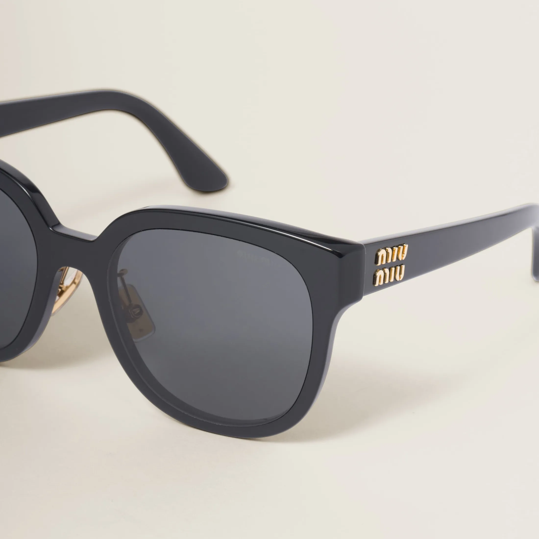 Slate Gray Lenses Miu Miu Logo Sunglasses | Miu Miu