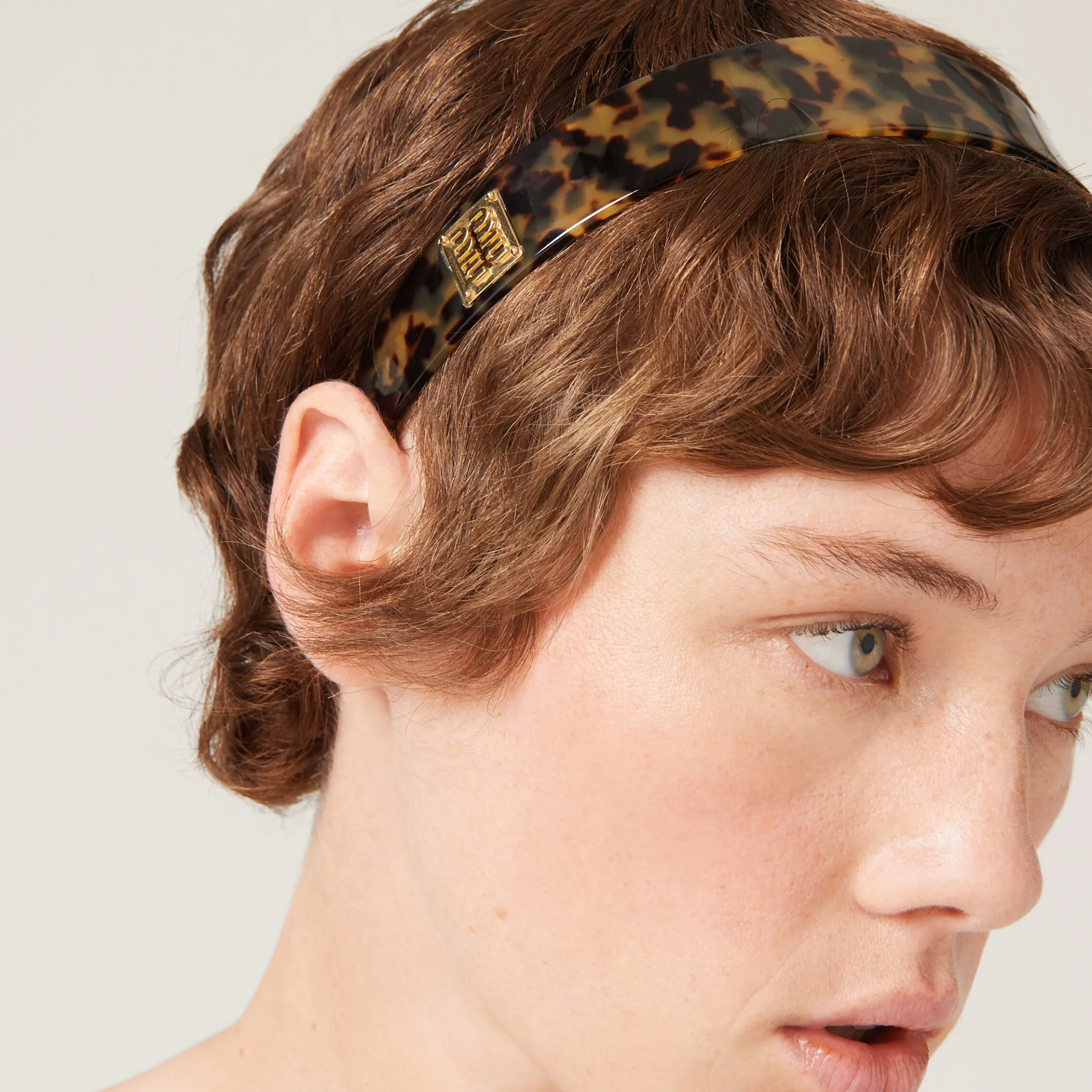 Tortoiseshell/gold Plexiglas Headband | Miu Miu